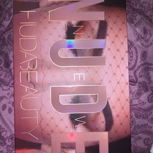 NEW NUDE palette from Huda beauty